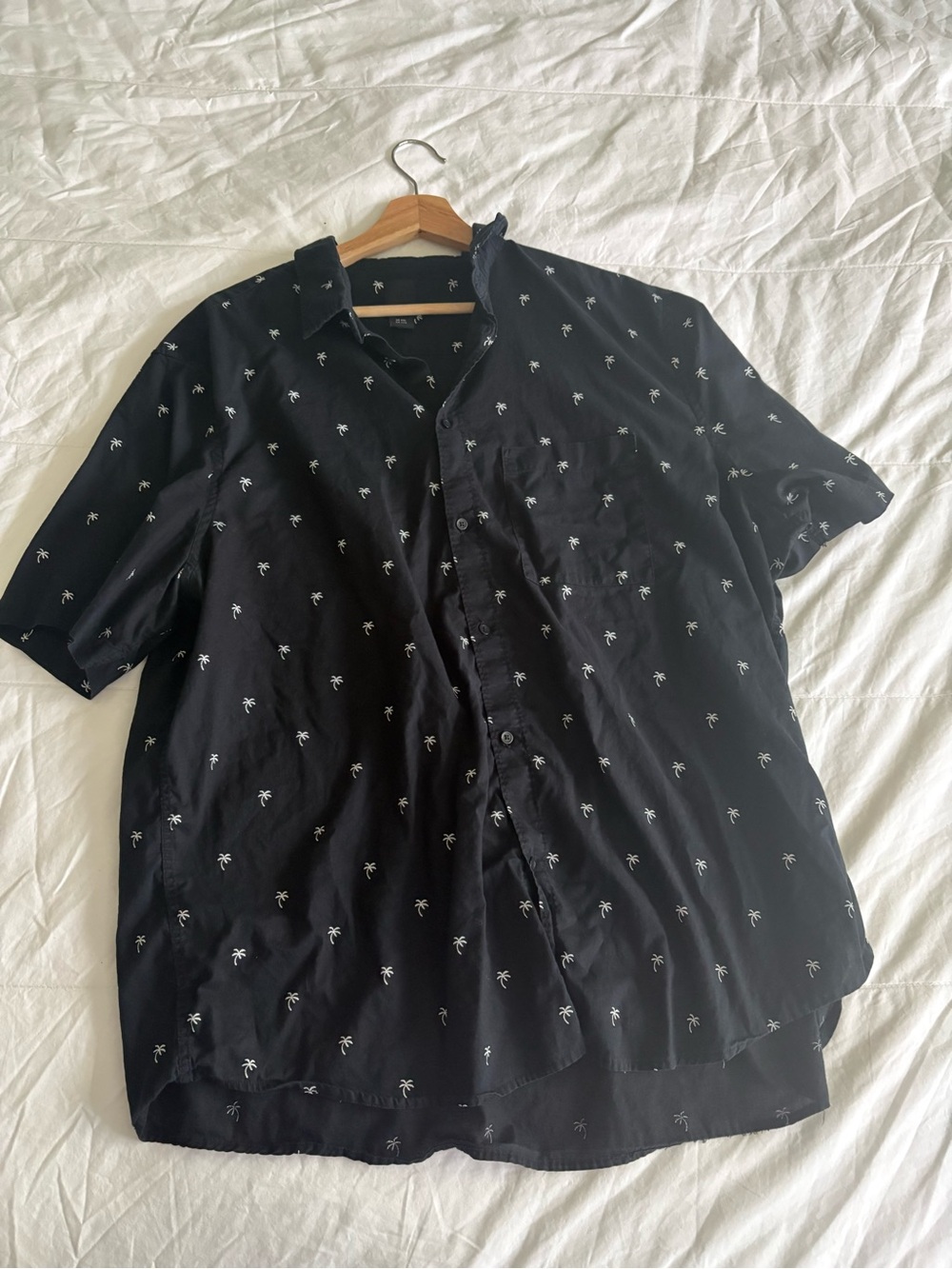 H&M Mens Black Button Up Shirt